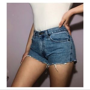 Levi mom shorts